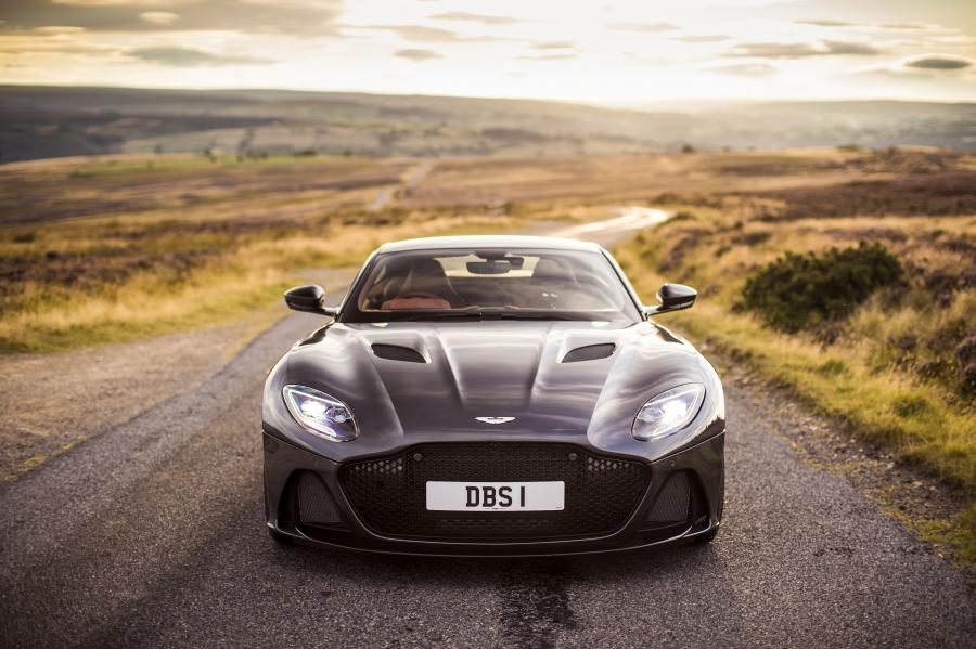  Aston Martin DBS Superleggera 2018 года  (UK) (фото 26 из 40)